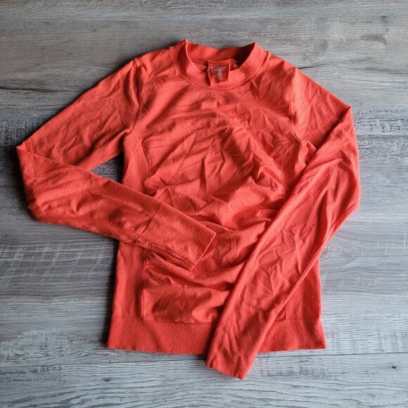 (XS) Athleta Long Sleeve Top! - Picture 1 of 4